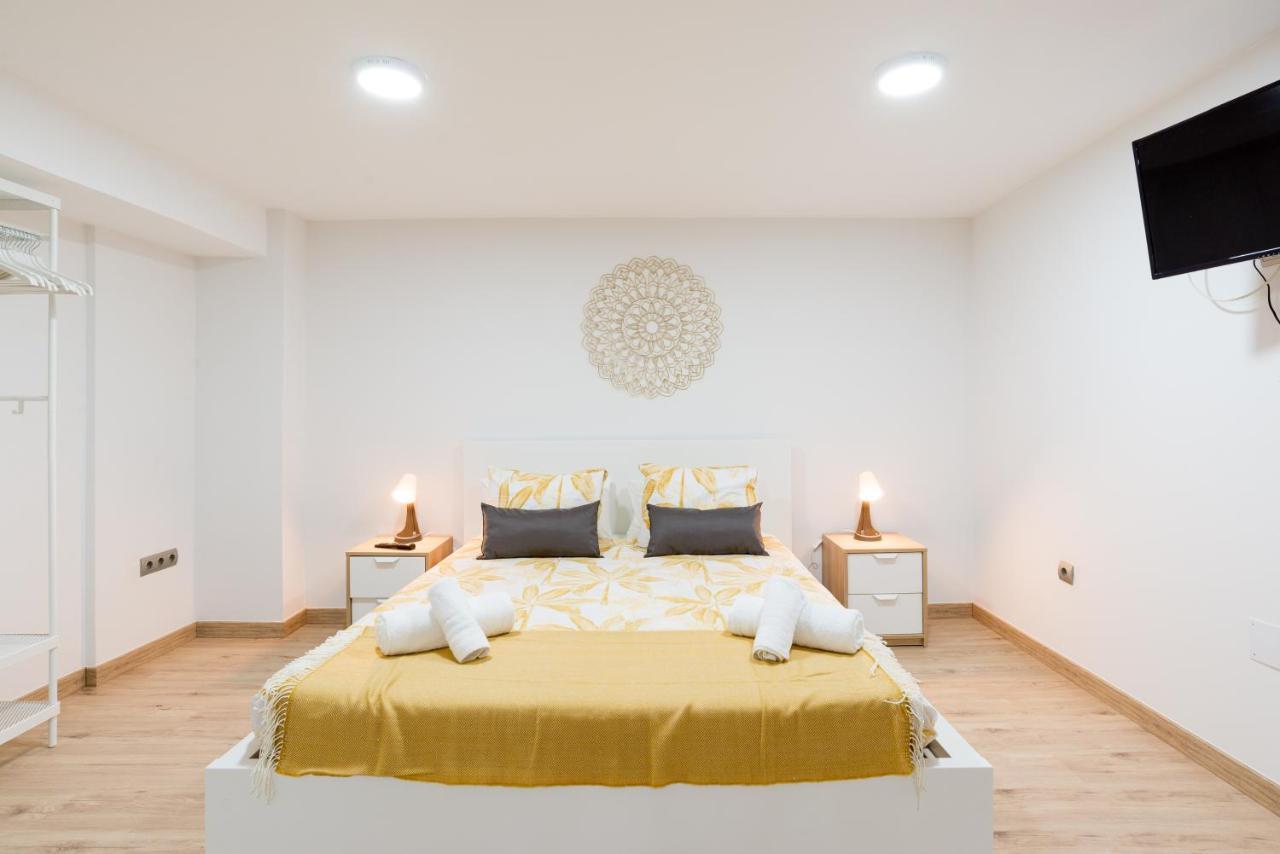 Duplex Cienfuegos II & Old Town By Ele Apartments Malaga Exterior photo